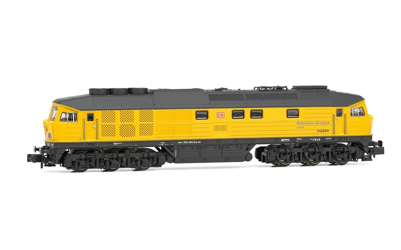 Arnold HN2601 DB Bahnbau, diesel locomotive 233 493-6, yellow livery, ep. VI Loco - Diesel