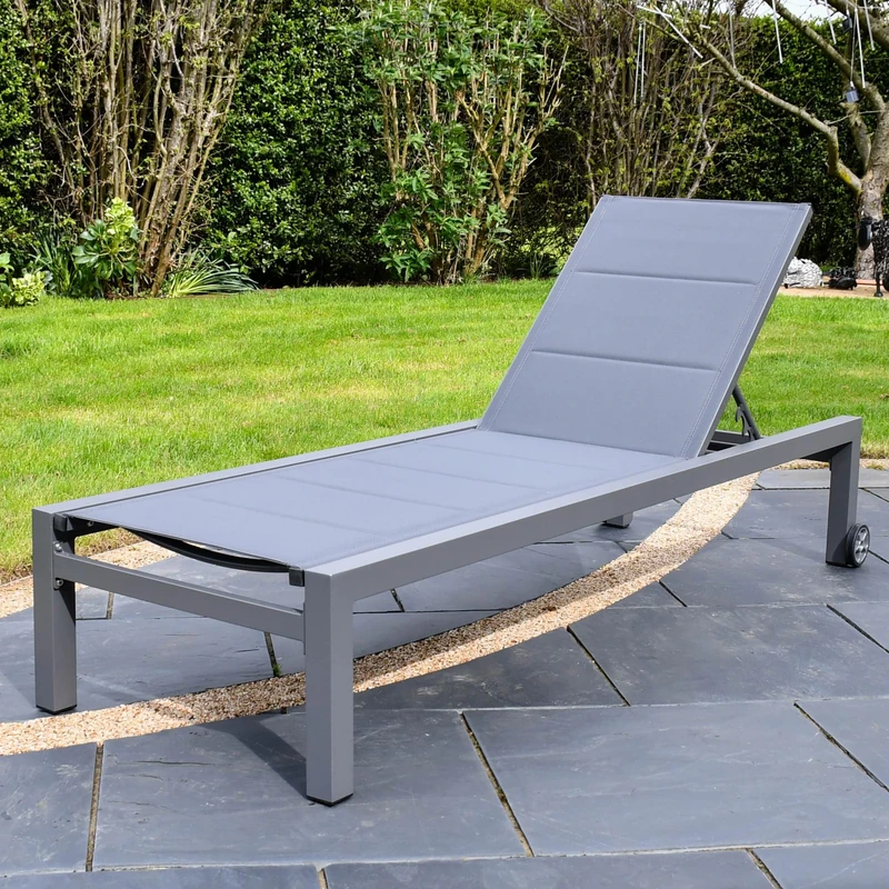SAC Aluminium Luxury Sun Lounger, Durable Reclining Frame, Garden Sun Bed with Integrated Wheels, Cushioned Sunlounger