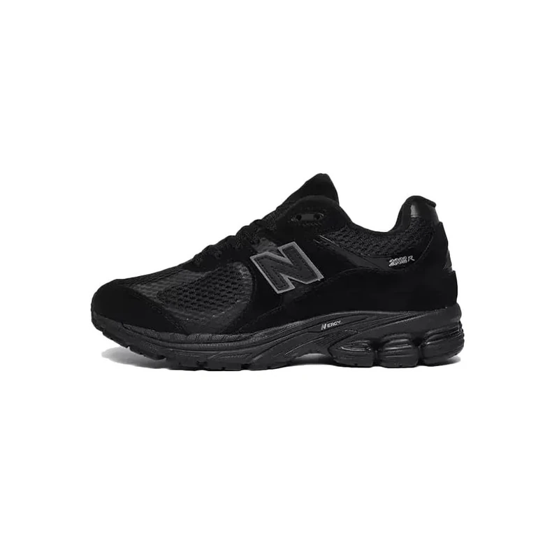 New Balance Men's 2002 Sneaker, Black, 9 UK