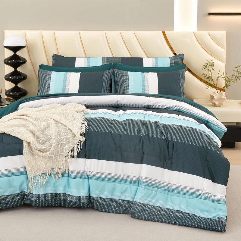 RYNGHIPY Emerald Green Colorblock Bedding Set: 8 Pieces Lightweight Fluffy Comforter Bedding Sets - Soft Microfiber Bed Set for All Seasons (Full,Emerald Green)