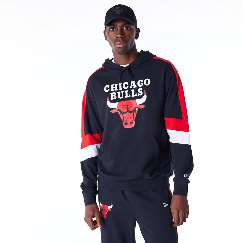 CHICAGO BULLS BASKETBALL Hooded Pullover Black