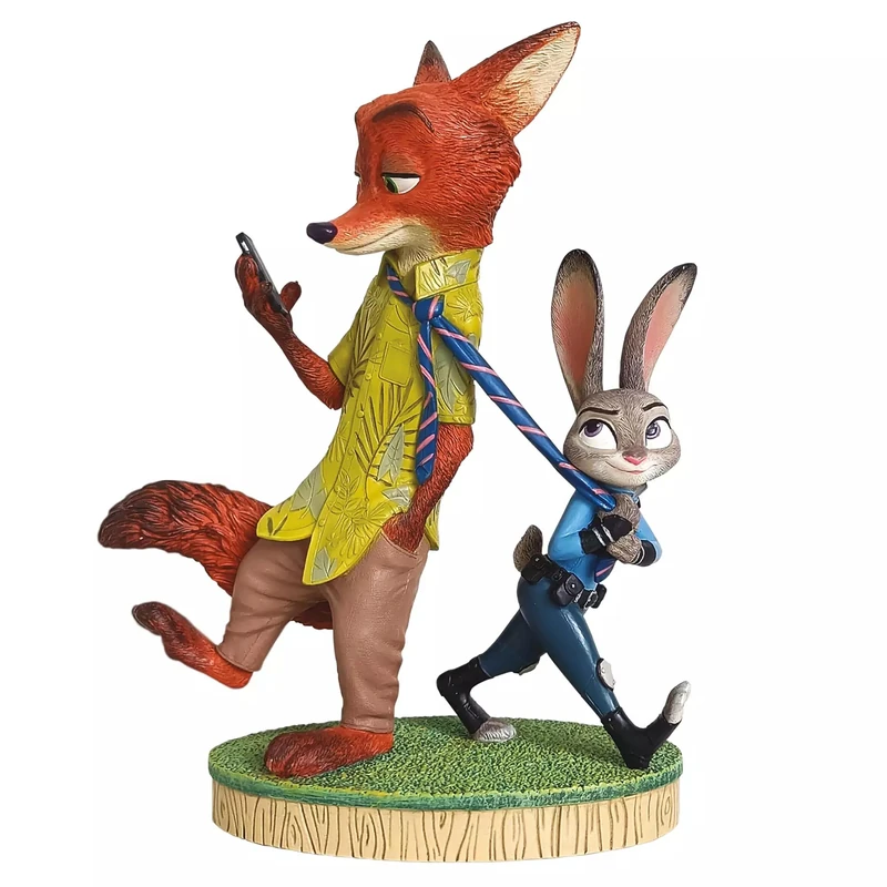 Enesco Disney Showcase Zootopia Nick and Judy Standing Pose Figurine, 8.07 Inch, Multicolor
