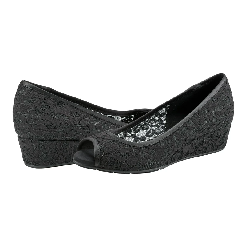 Bandolino Footwear Women's Armory Pump Shoes, Black Lace 001, 5