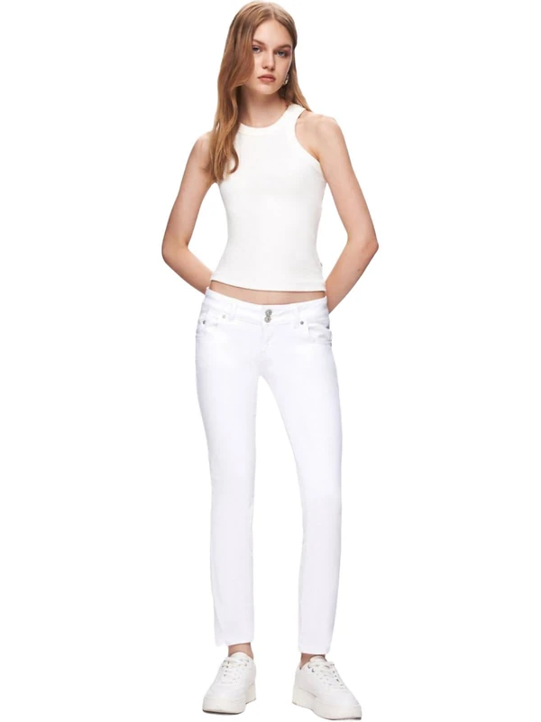 LTB Jeans Women's Molly 200 Slim Low Rise Basic 5-Pocket Light Wash White Cotton Blend Size W29L36, White, 29W x 36L - Image 1