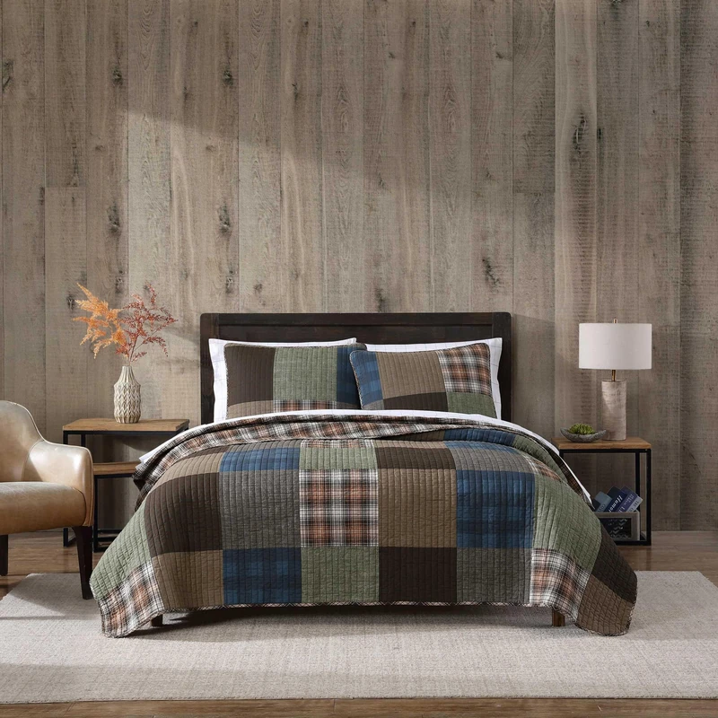 Eddie Bauer Premium Cotton Reversible Bedding with Matching Sham, Home Décor, Classic Patchwork Green, Full/Queen