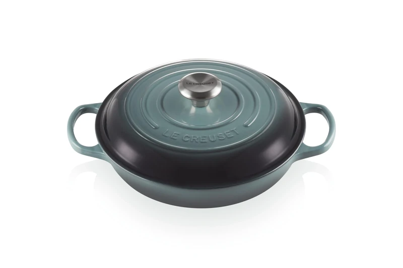 Le Creuset Signature 21180263602430 Enamelled Cast Iron Shallow Casserole Dish With Lid, 26 cm, 2.2 Litres, Ocean