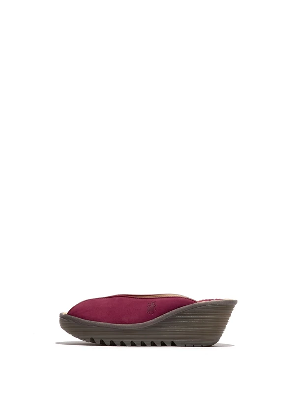 Fly London YOUN554FLY Women's Sandal, Berry