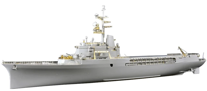 Trumpeter 1:350 - French Navy Cruiser Jeanne d'Arc 2008