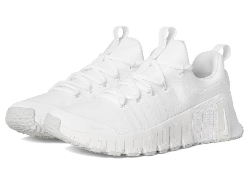 Nike Women's Free Metcon 6 Workout Shoes, White/Platinum Tint, 4.5