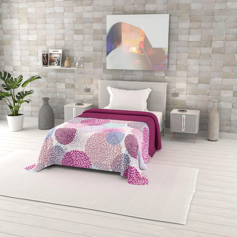 Italian Bed Linen Fantasy Printed Summer Duvet, Polyester Filling, Soffioni, 170 x 270 cm