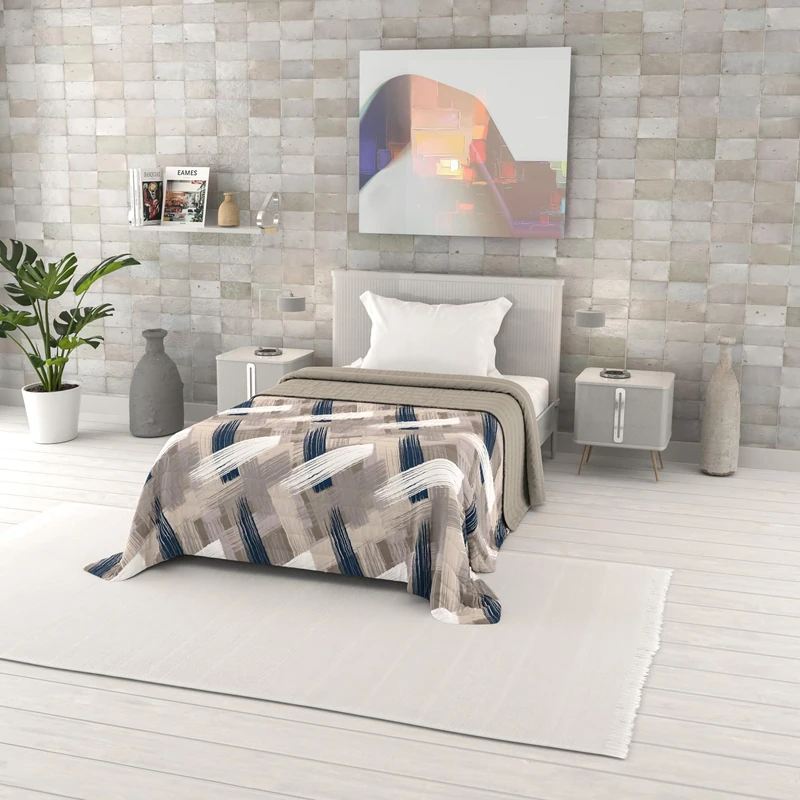 Italian Bed Linen Fantasy Printed Summer Quilt, Polyester Filling, Pennellate, 170 x 270 cm