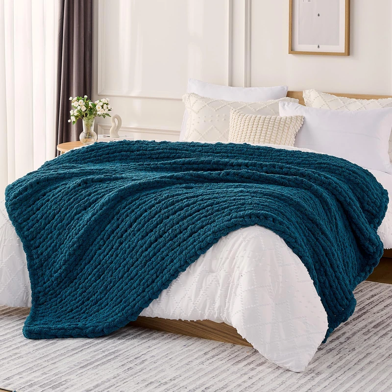 L'AGRATY Chunky Knit Blanket Throw: 60''x80'' Chenille Chunky Knitted Throw Blanket for Bed Couch - Handmade Thick Big Cable Knit Blanket - Large Crochet Rope Blankets for Home Decor(Blue)