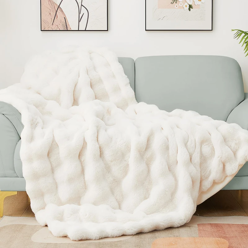 Latepis Beige Twin Bubble Cozy Faux Fur Blankets for Bed Thick Fuzzy Blanket for Couch Sofa Bedroom Warm Plush Blankets for All Seasons Luxury Throw Blanket 60x80 Inch, 860gsm
