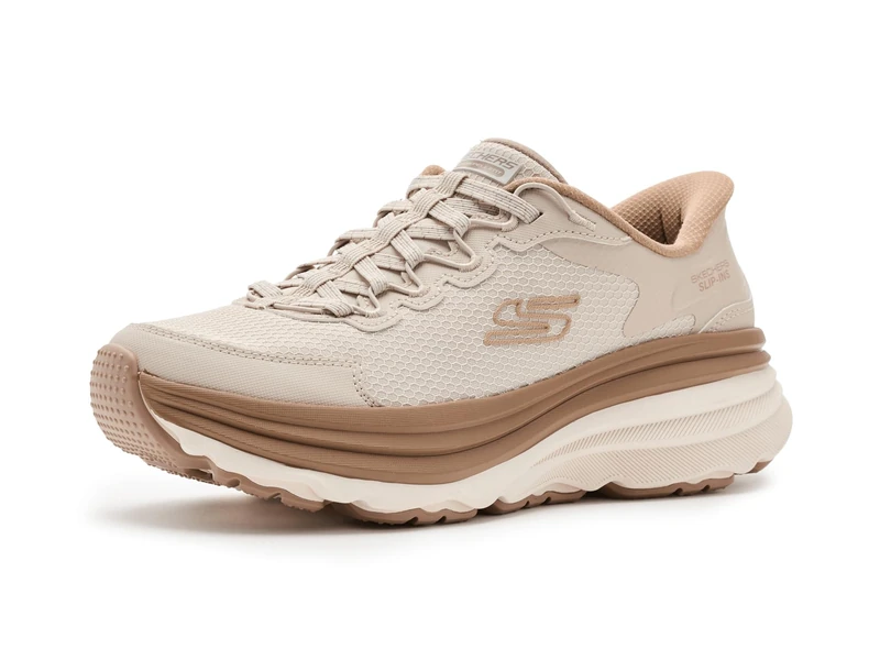 Skechers Women's Max Cushioning Zirrus Trekking Low Cut Shoes, Tan Textile/Synthetic, 6.5 UK