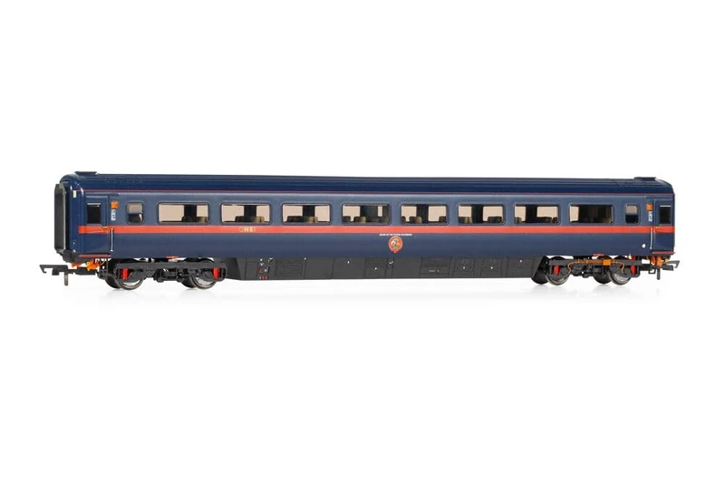 Hornby R40435A GNER, Mk3 Trailer Standard (TS), 42064 – Era 9 Passenger Coaches, 00 Gauge