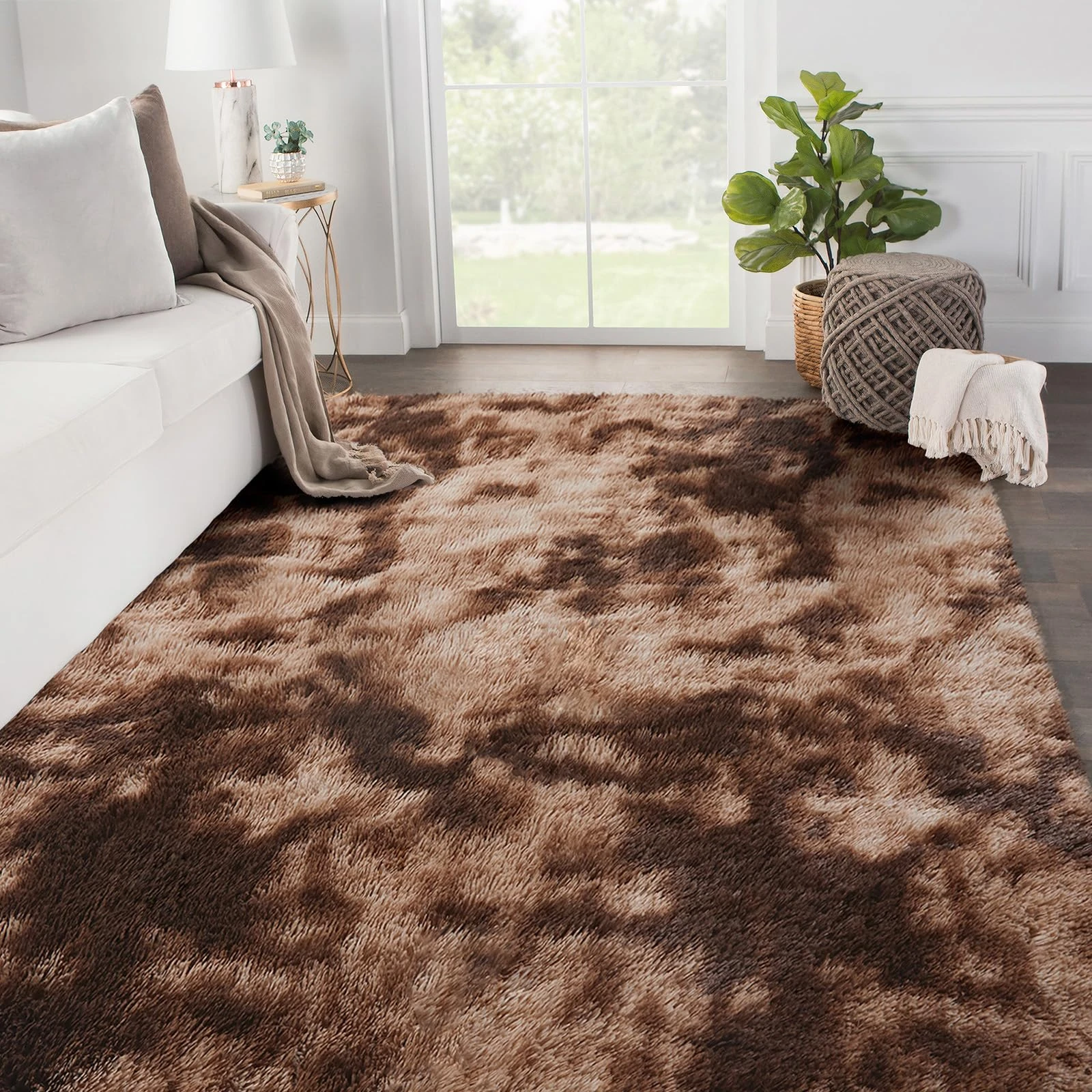 SOANNY Living Room Area Rug, 90x150 cm Small Soft Fluffy Tie-Dyed Shag Carpet, Non-Slip Washable Rug for Bedroom, Dorm, Kids Room, Lounge, Coffee Brown
