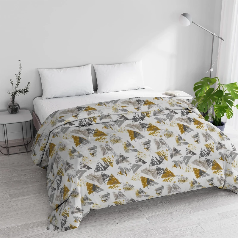 Italian Bed Linen BASIC Quilted and Printed Winter Quilt Urban Yellow, Double 250 x 245 cm
