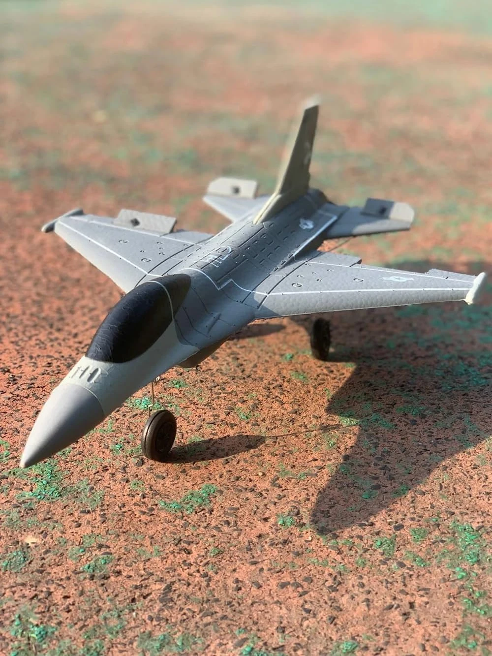 SOWOFA Remote Controlled F-16 Fighter F16 Remote Controlled Aircraft 4CH Aerobatic Flight 6-Axis RC Aircraft Fully Functional for Beginners and Adults