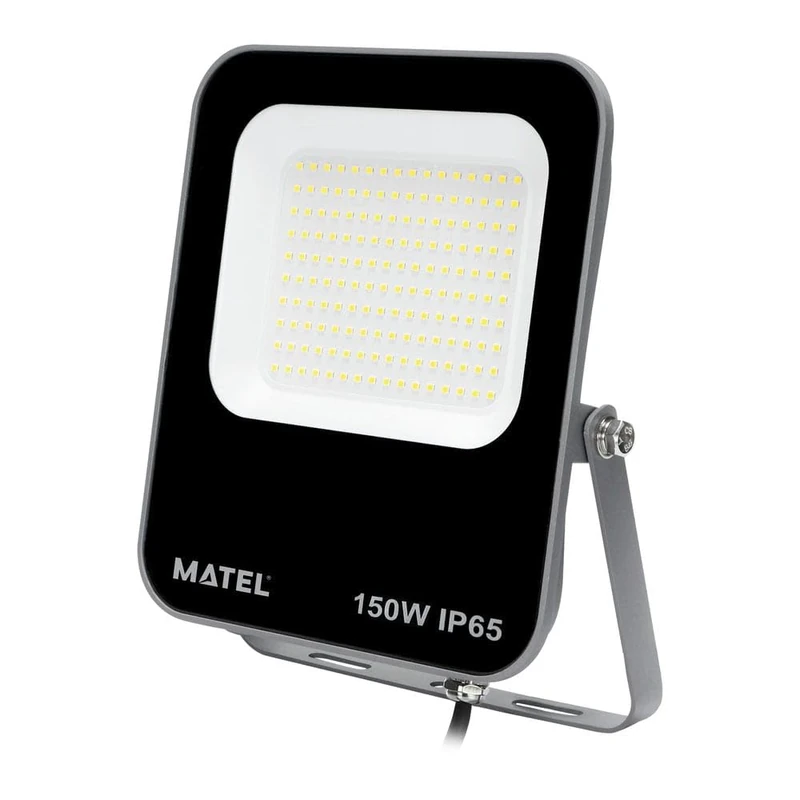 LED Projector 150W Cold, high Brightness, Ideal for presentations, Home theaters and Events.