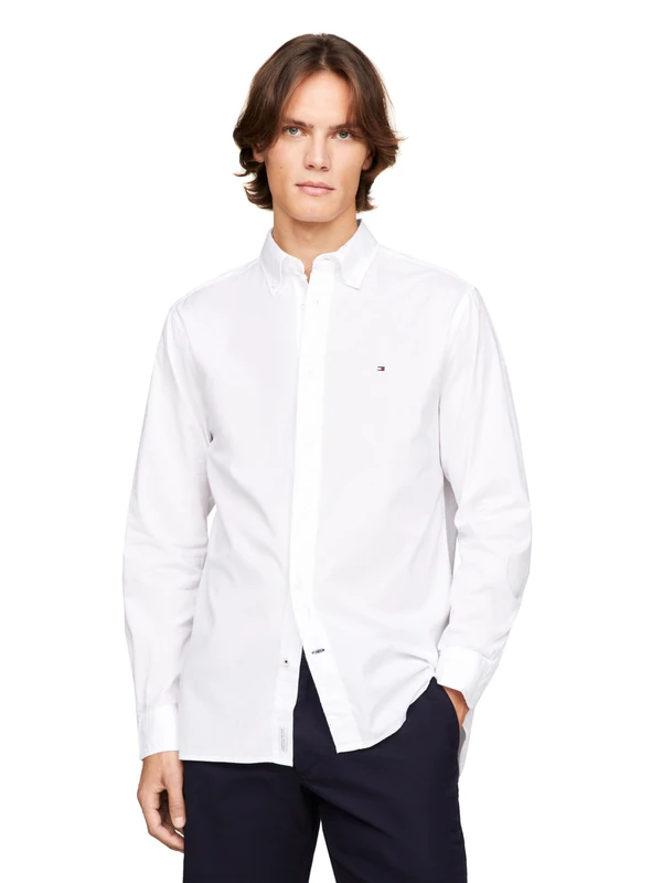 Tommy Hilfiger Long Sleeve Poplin Regular Fit, Men's Button Down Shirts, Also Available in Big and Tall, White, Medium