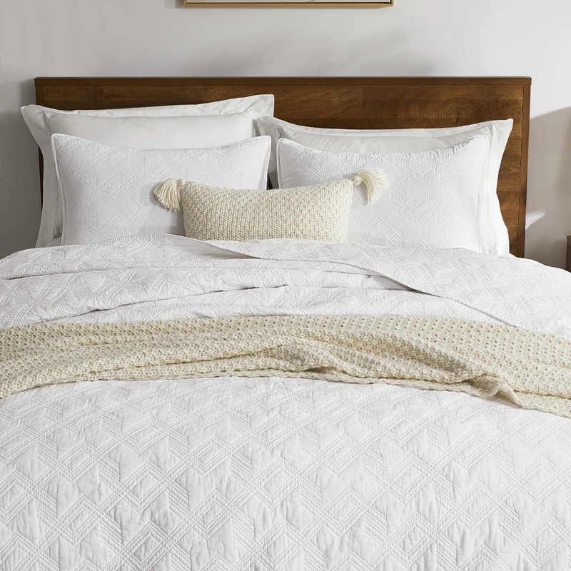 WDCOZY 100% Cotton Twin Size Quilt Set - White Pre-Washed Soft Lightweight Modern Bedspread, Farmhouse Country Rustic Coverlet, Textured Like Linen, Shabby Chic Gauze Bedding, 2 Pieces