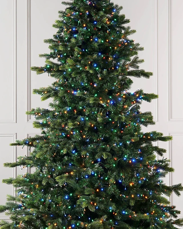 WeRChristmas 2750 Compact LED Light String