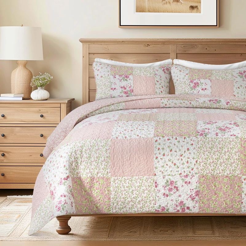Soul & Lane - Blush Bloom Pink Floral Cotton Quilt Set, Queen with 2 Shams