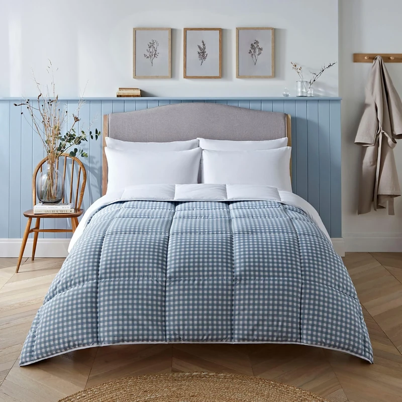 Night Lark - Coverless Duvet - Gingham Collection - Luxury Bedding - Hypoallergenic - Machine Washable (Dusk Blue, 4.5 Tog - King.)