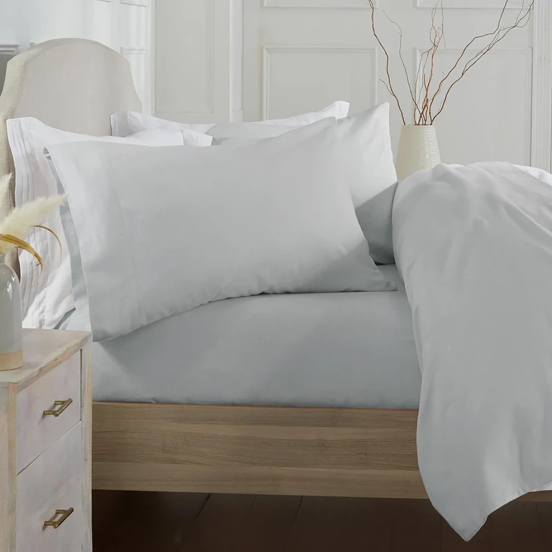 Market & Place 100% Cotton King Flannel Sheet Set | 4 Piece Deep Pocket Solid Cozy Winter Bed Sheets | Double Brushed for Extra Softness & Comfort | Chalet Collection (King, Light Grey)