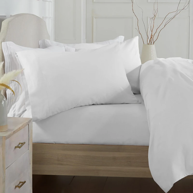 Market & Place 100% Cotton Queen Flannel Sheet Set | 4 Piece Deep Pocket Solid Cozy Winter Bed Sheets | Double Brushed for Extra Softness & Comfort | Chalet Collection (Queen, White)