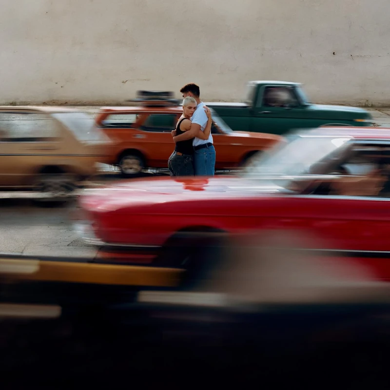 Hallucinating Love [VINYL]