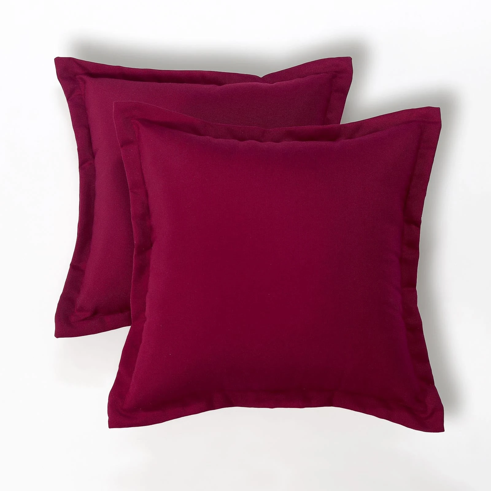 HOMESCAPES Set of 2 Outdoor Cushions Waterproof, Plain Burgundy Filled Garden Furniture Cushion, Hypoallergenic, Polyester Decorative Pillows for Indoor & Outdoor Patio, Benches & Sofa - 45 x45cm