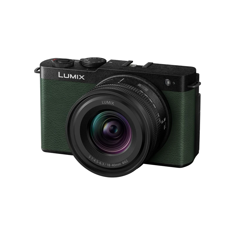 Panasonic Lumix S9, Full Frame Mirrorless Open Gate Vlogging Camera, Green, with S-R1840E 18-40mm S lens, 24.2MP, 6K /4K Video, 779 Point PDAF, Image Stabilisation, Free-Angle Screen, WiFi