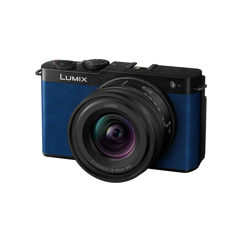 Panasonic Lumix S9, Full Frame Mirrorless Open Gate Vlogging Camera, Blue, with S-R1840E 18-40mm S lens, 24.2MP, 6K /4K Video, 779 Point PDAF, Image Stabilisation, Free-Angle Screen, WiFi