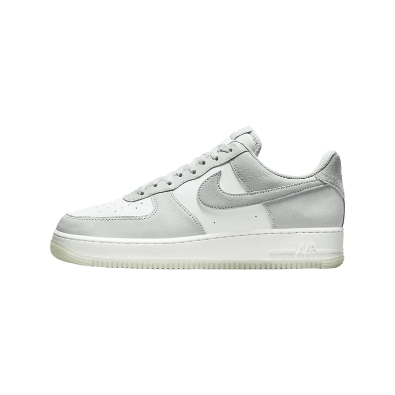 NIKE FJ4170-003 Air Force 1 '07 LV8 Men Light Silver/Light Pumice-Summit White UK 12