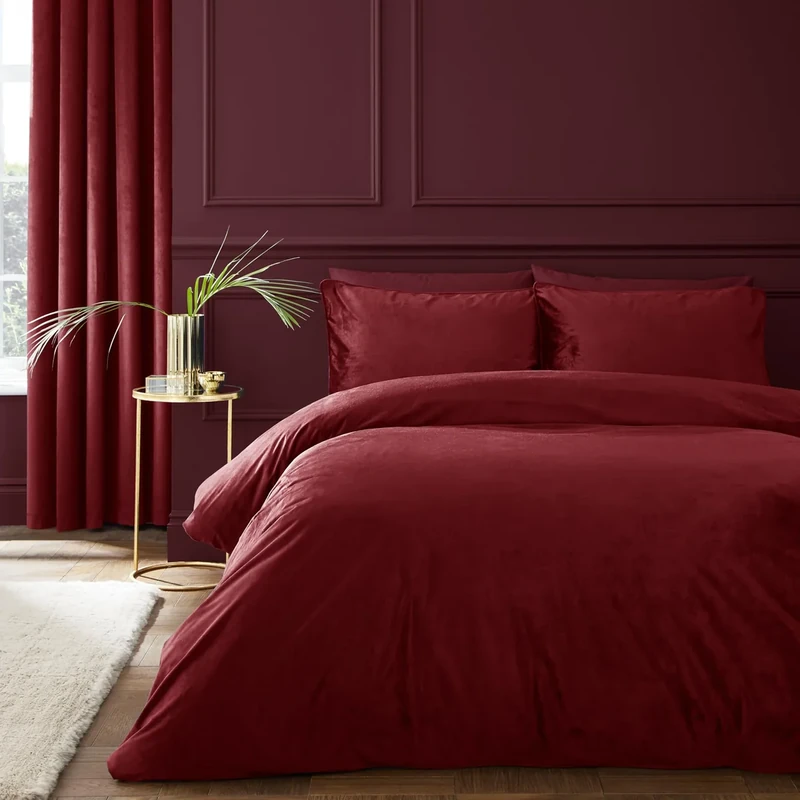 Catherine Lansfield Kingsley Soft Matt Velvet Super King Duvet Cover Set with Pillowcases Raspberry