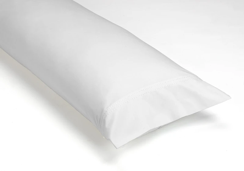 Pack of 2 fundas de almohada de algodón orgánico color blanco. Acabado en doble pespunte.