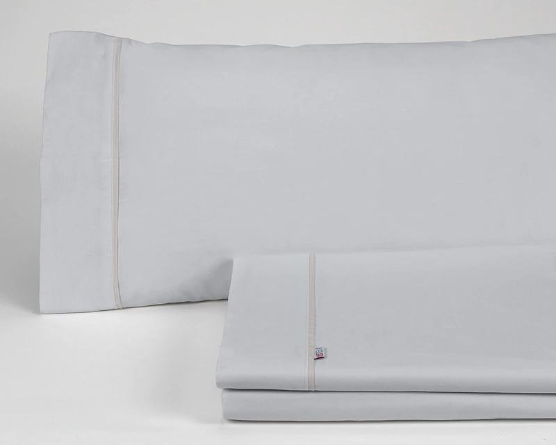 AlexandreHouse Juego de sábanas liso colour pearl Cama de 135/140 (3 pieces) -50% cotton / 50% polyester - 144 hilos. Gramage: 115