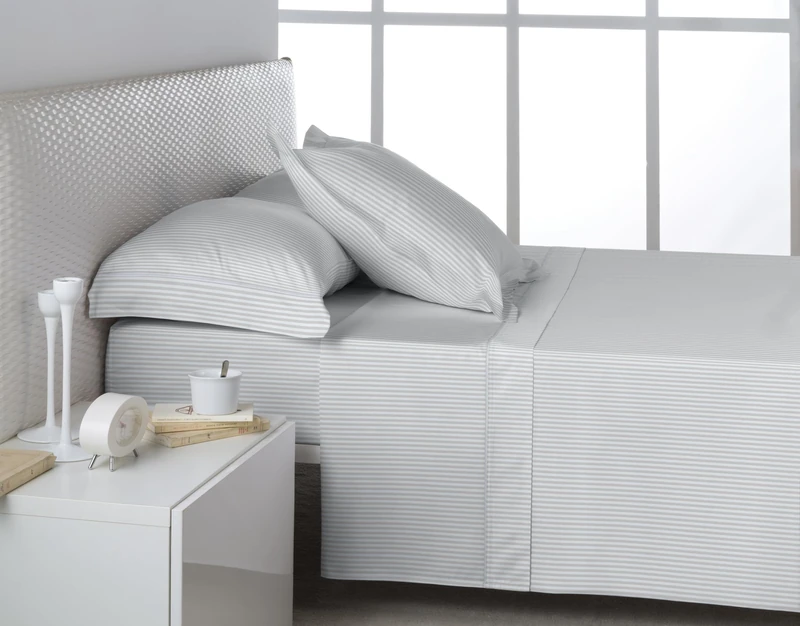 AlexandreHouse Juego de sábanas de satén efecto listado color perla. Cama de 160 cm. 4 pieces