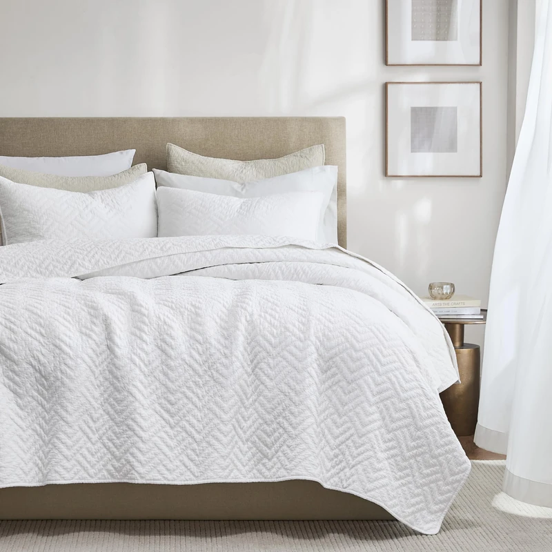 palassio White 100% Cotton Quilt Twin Size Bedding Sets with 1 Pillow Sham, Lightweight Textured Farmhouse Country Bedspread Soft Shabby Chic Patterned Coverlet for All Season, 2 Pieces