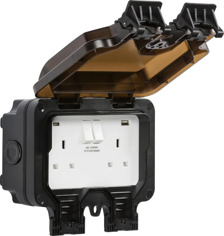 Knightsbridge IP66 13A 2G SP Switched Socket with Dual USB A+C [5V DC4.0A shared]