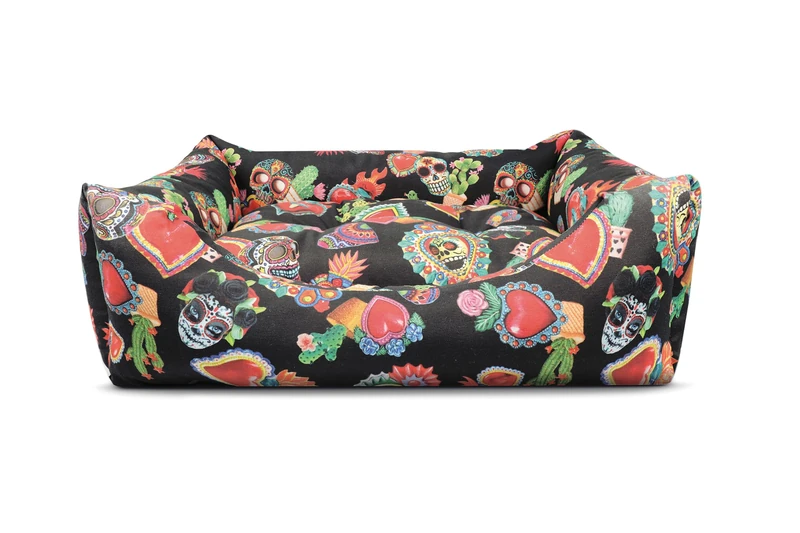 Record - Calavera Dog Bed with Modern Design with Hearts and Skulls, Photo Print Digital on Black Background. Comfortable and Cozy Dog Cushion | M - 70 x 55 x 20 cm