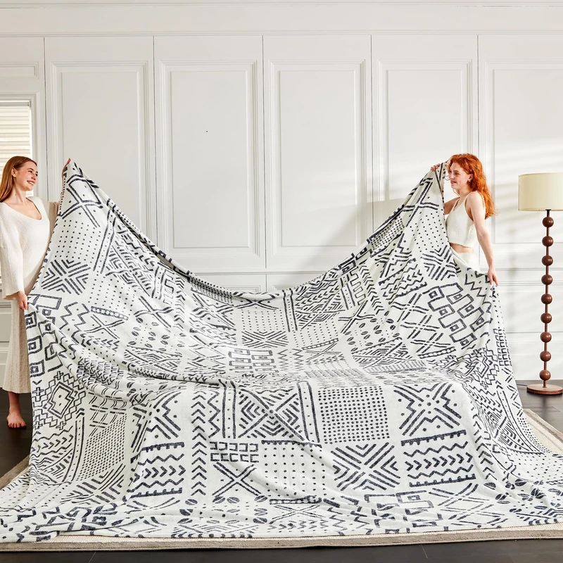Serenhom Soft Cozy 120x138 Inches Seamless Oversized King Fleece Blanket, Giant 10'x11.5' California King Blanket Extra-Large Flannel Blankets for Bed, Sofa Couch, Travel, Symbol Light Grey