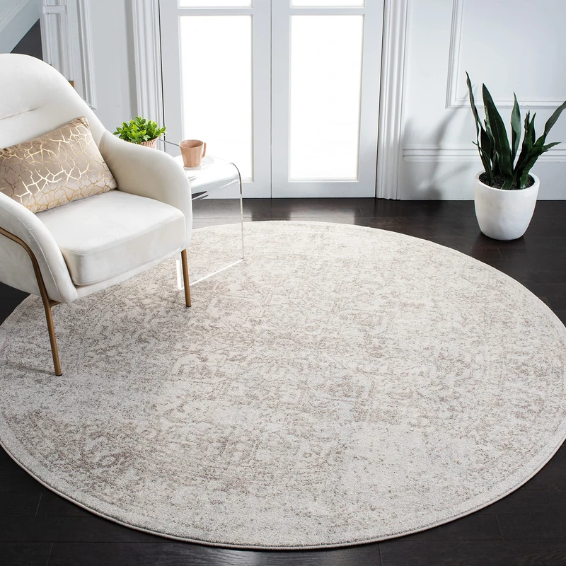 Safavieh Traditional Rug for Living Room, Dining Room, Bedroom - Evoke Collection, Short Pile, in Ivory and Taupe, 244 x 244 cm