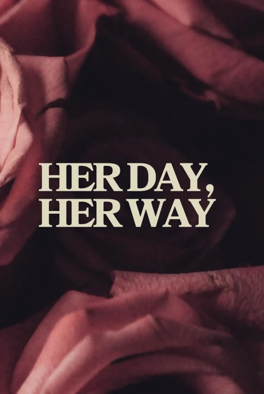 Her Day, Her Way (luxury edition) : Daily Planner for Women, 1.5 years, 548 days, 18months: the most expensive - Image 1