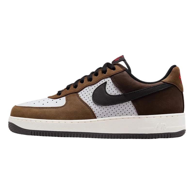 NIKE Air Force 1 Low Retro Sneaker