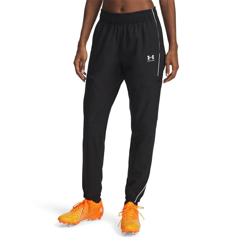 Under Armour Women's Challenger Warmup Pants, Women's Tracksuit Bottoms with Pockets, Water-Repellent Jogging Bottoms for Training and Outdoor Pursuits,Black / / White,LG