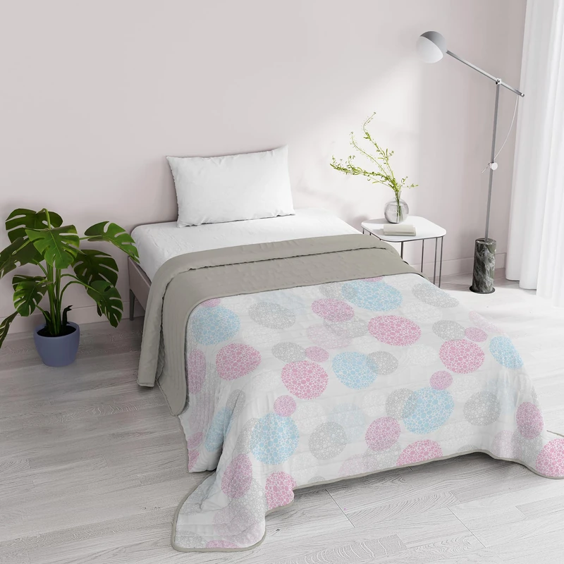 Italian Bed Linen Fantasy Microfibre Summer Quilt 1 and a Half Seater Molecules