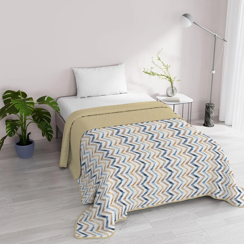 Italian Bed Linen Fantasy Microfibre Summer Quilt 1 and a Half Seater Hippie