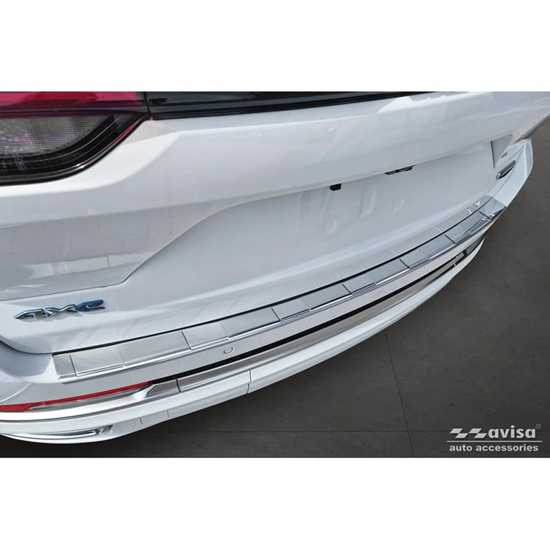 Avisa Stainless Steel Rear bumper protector compatible with Jeep Grand Cherokee V (WL) 2022- 'Ribs'
